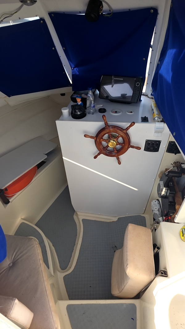 ATTACHMENT_PHOTO_BOAT_48784_ID_1923230_lg