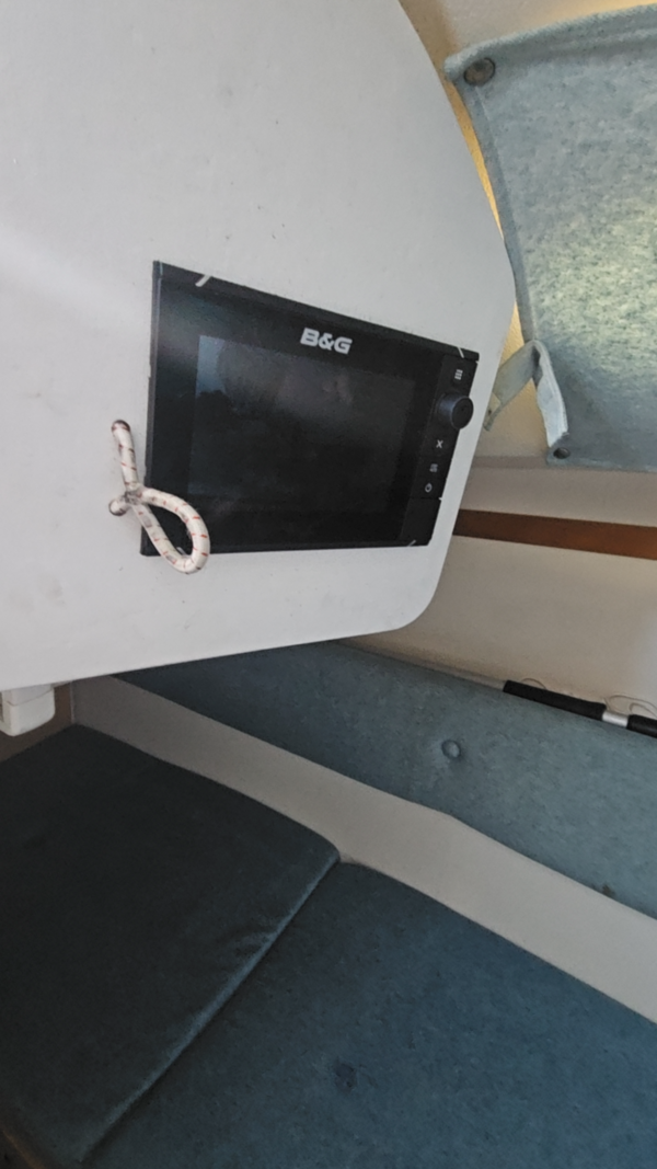 ATTACHMENT_PHOTO_BOAT_67162_ID_2490922_lg